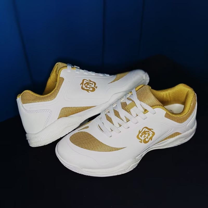 クラシックブランド卓球シューズメッシュ通気性バドミントンスニ - Badminton Court のレビューと価格