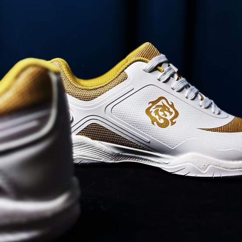 クラシックブランド卓球シューズメッシュ通気性バドミントンスニ - Badminton Court のレビューと価格