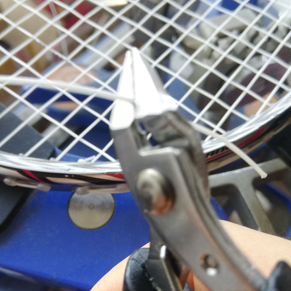 人間工学に基づいた斜めペンチ、テニス・バドミントンラケットの - Badminton Court のレビューと価格